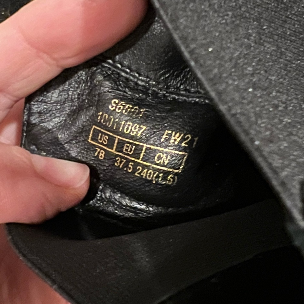 Stuart Weitzman Kolbie Chelsea Boot - image 5